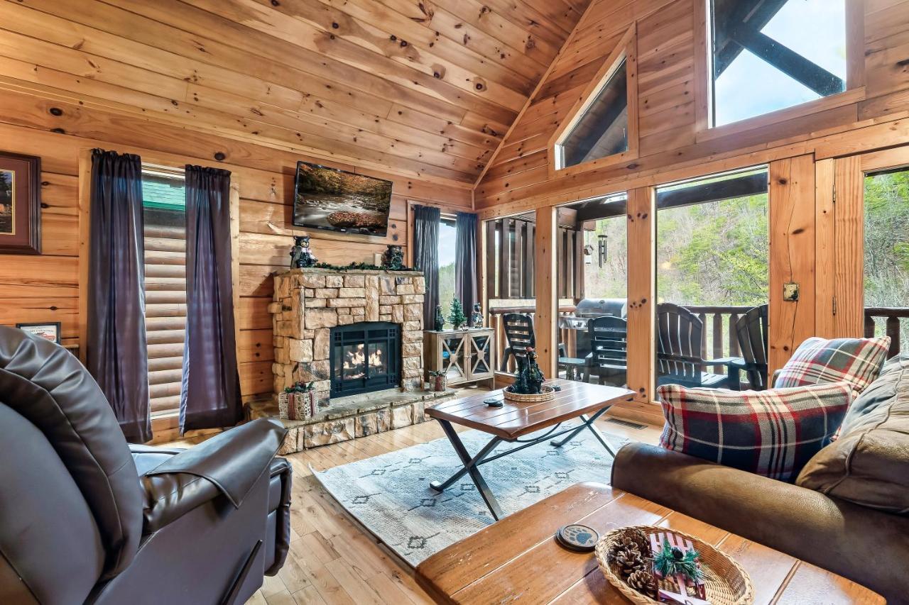 Cubby Bear Smoky Mountain - Summer Specials! Holiday home Sevierville